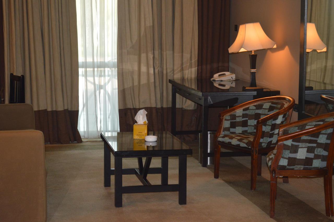 Century Park Hotel Amman Ngoại thất bức ảnh