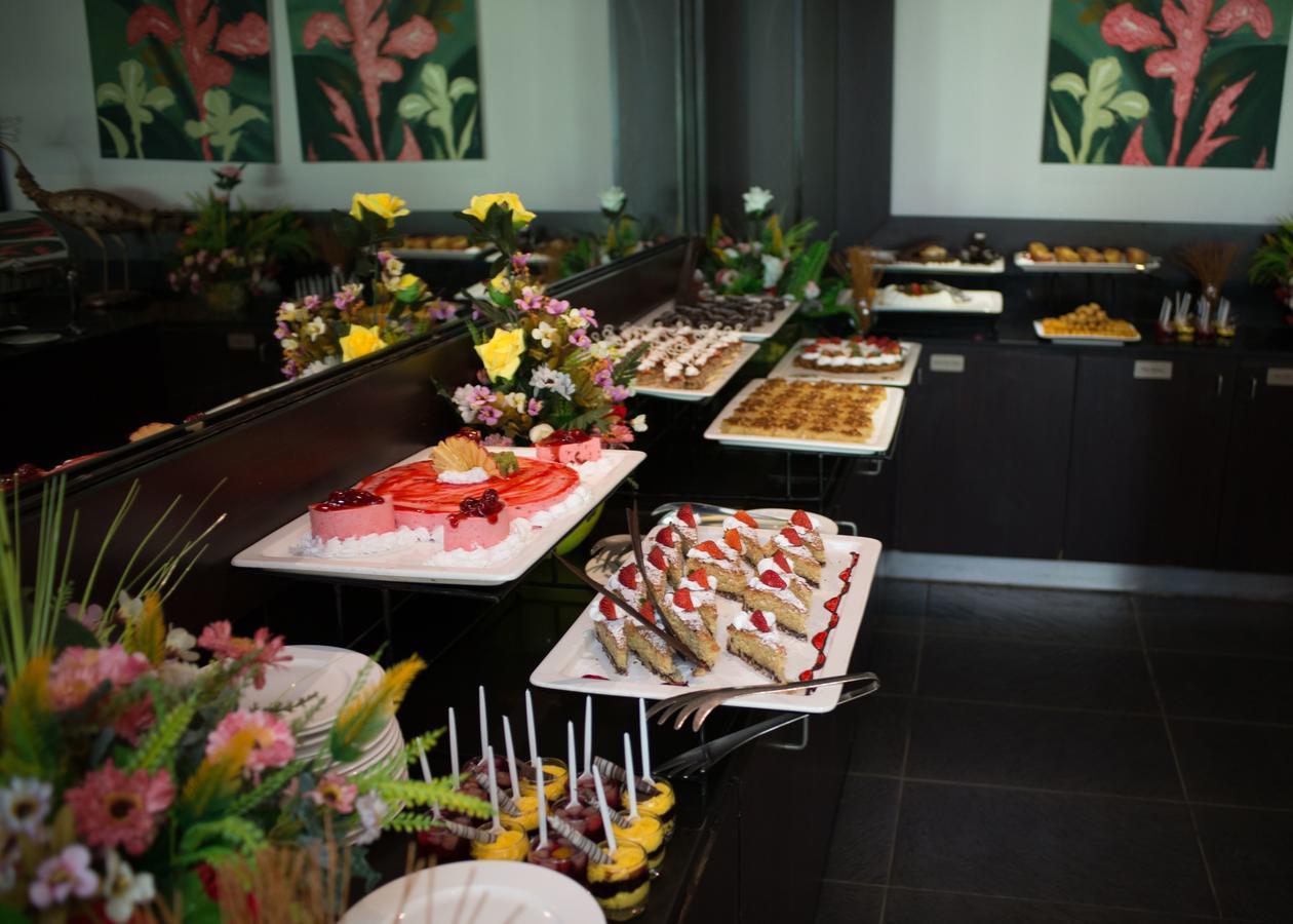 Century Park Hotel Amman Ngoại thất bức ảnh