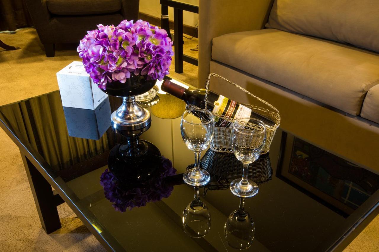 Century Park Hotel Amman Ngoại thất bức ảnh
