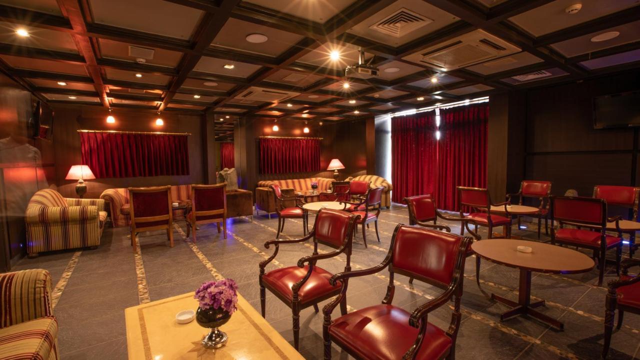 Century Park Hotel Amman Ngoại thất bức ảnh